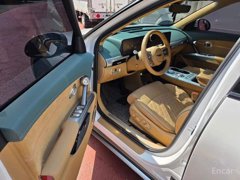 Фото 5 - Genesis GV60