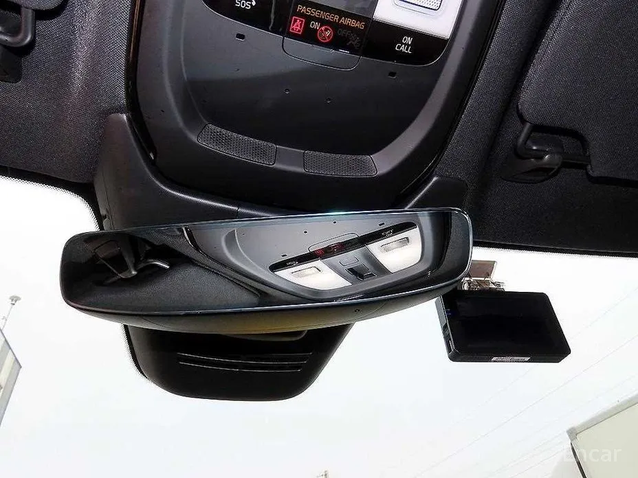 Фото 15 - Volvo S90