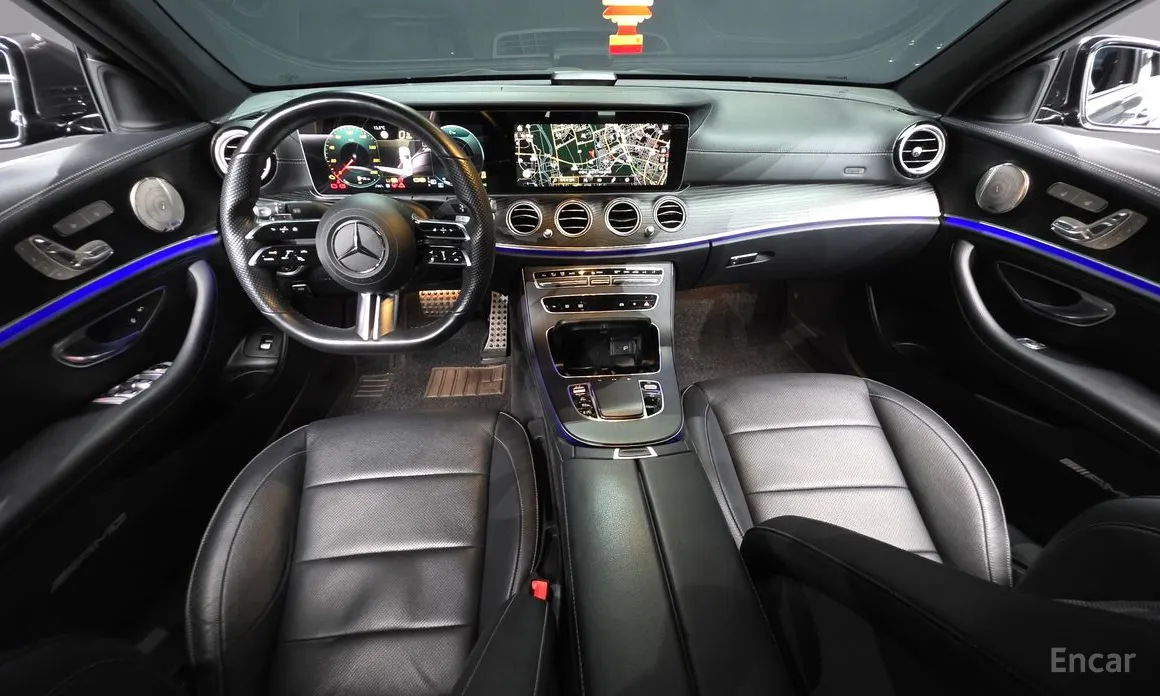 Фото 7 - Mercedes-Benz E-Class