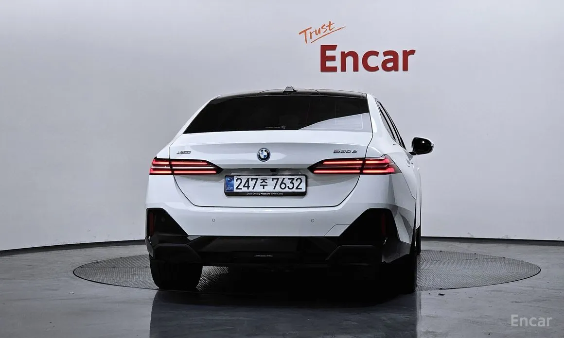 Фото 4 - BMW 5 Series