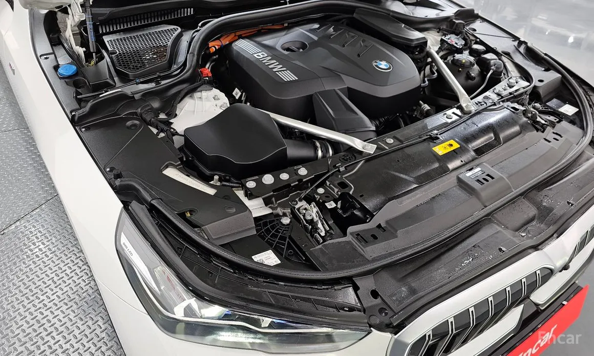 Фото 6 - BMW 5 Series