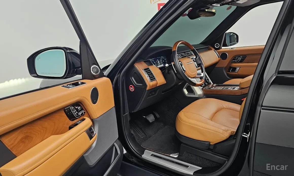 Фото 10 - Land Rover Range Rover