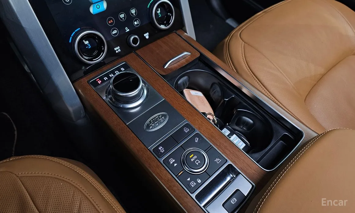 Фото 9 - Land Rover Range Rover