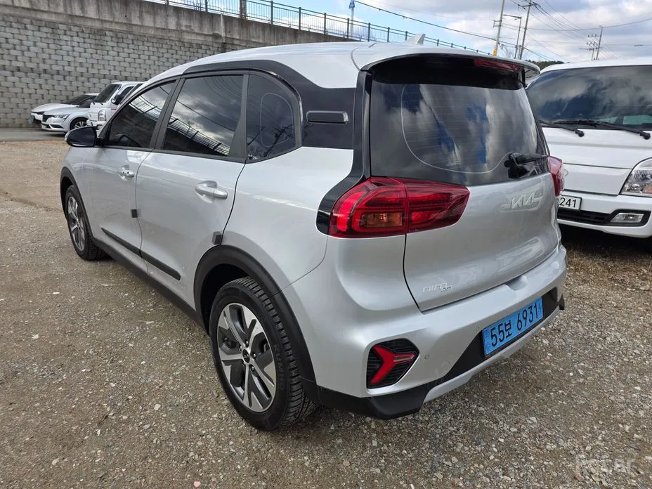 Фото 5 - Kia Niro