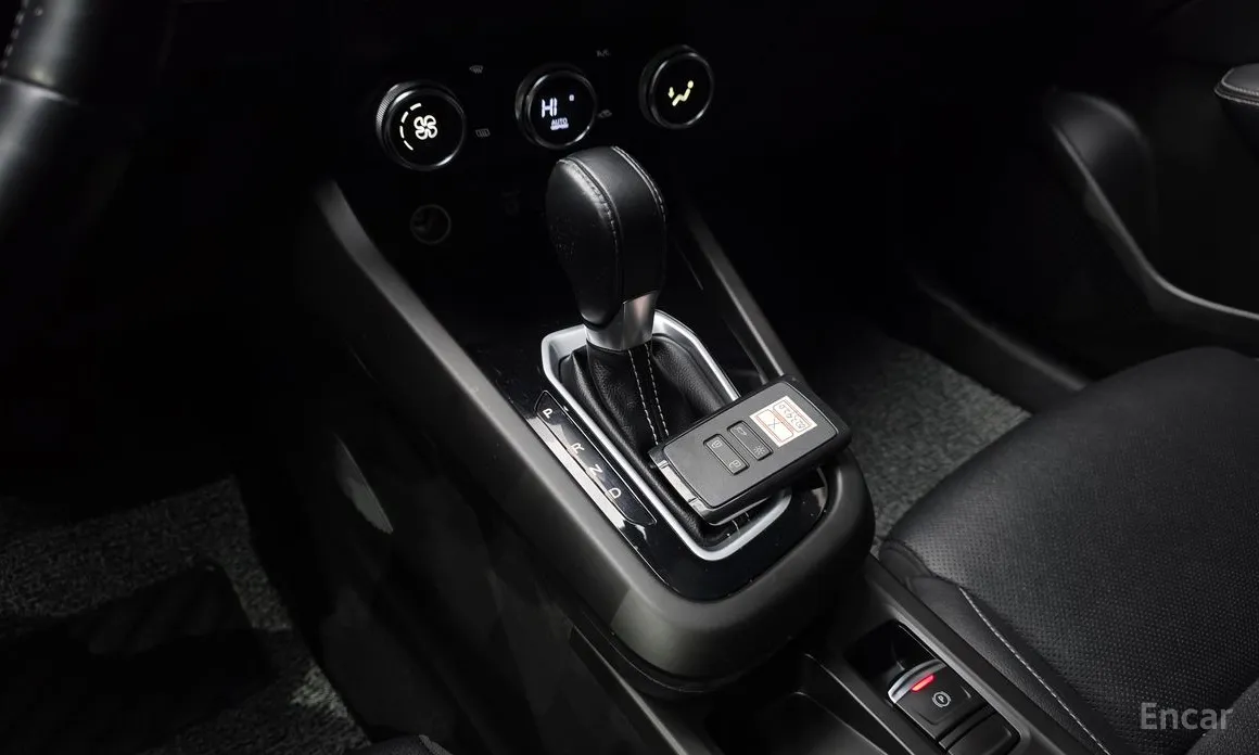 Фото 9 - Renault XM3