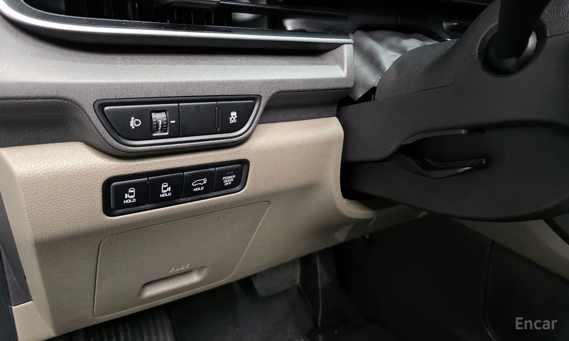 Фото 15 - Kia Carnival