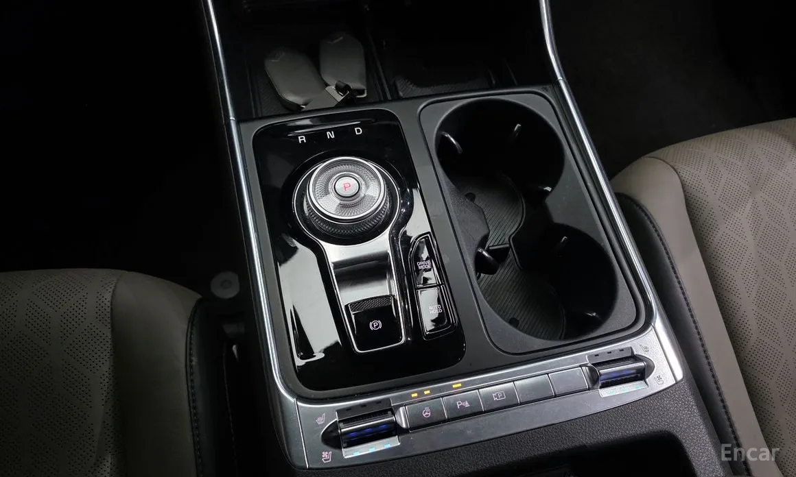 Фото 9 - Kia Carnival