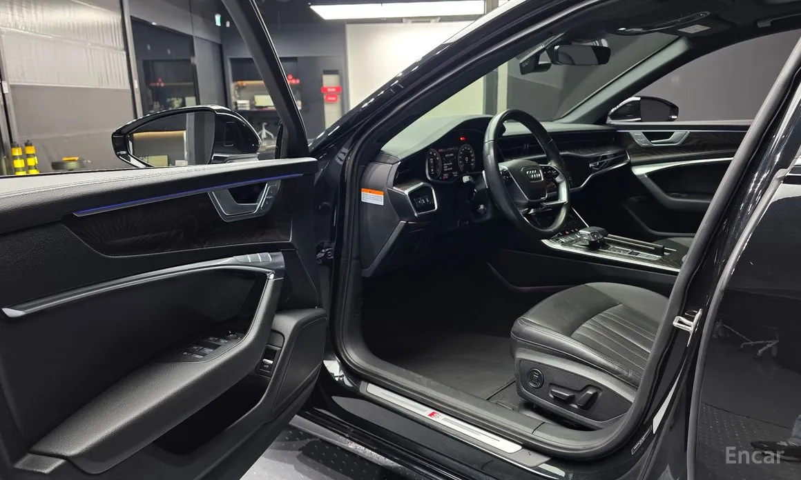 Фото 10 - Audi A6