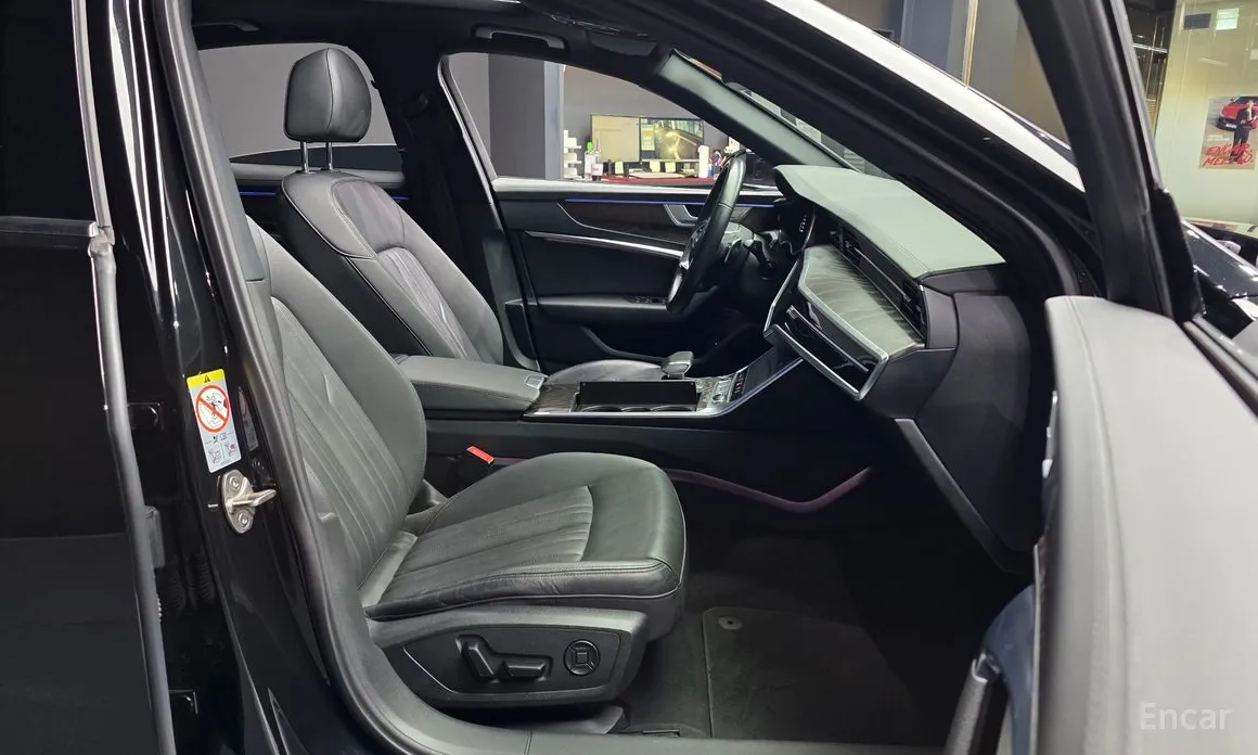 Фото 11 - Audi A6