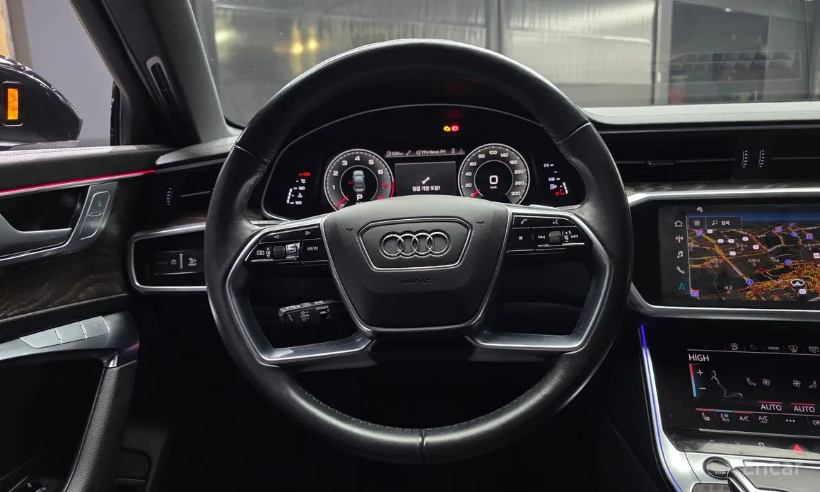 Фото 13 - Audi A6