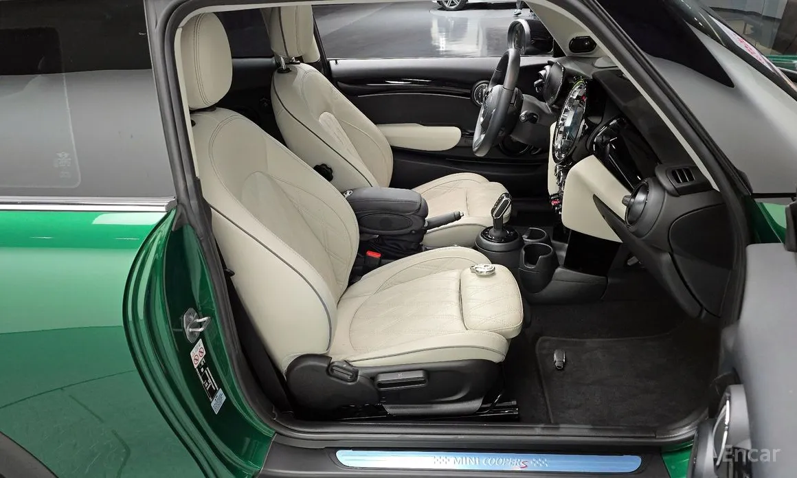 Фото 11 - Mini Cooper