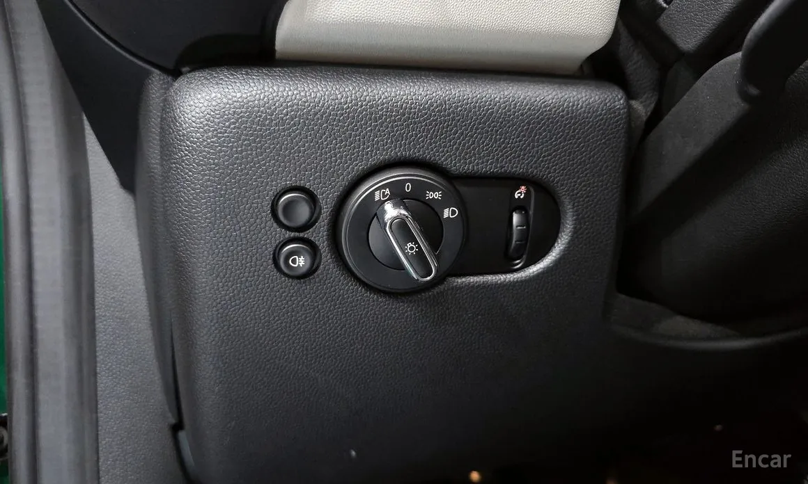 Фото 18 - Mini Cooper