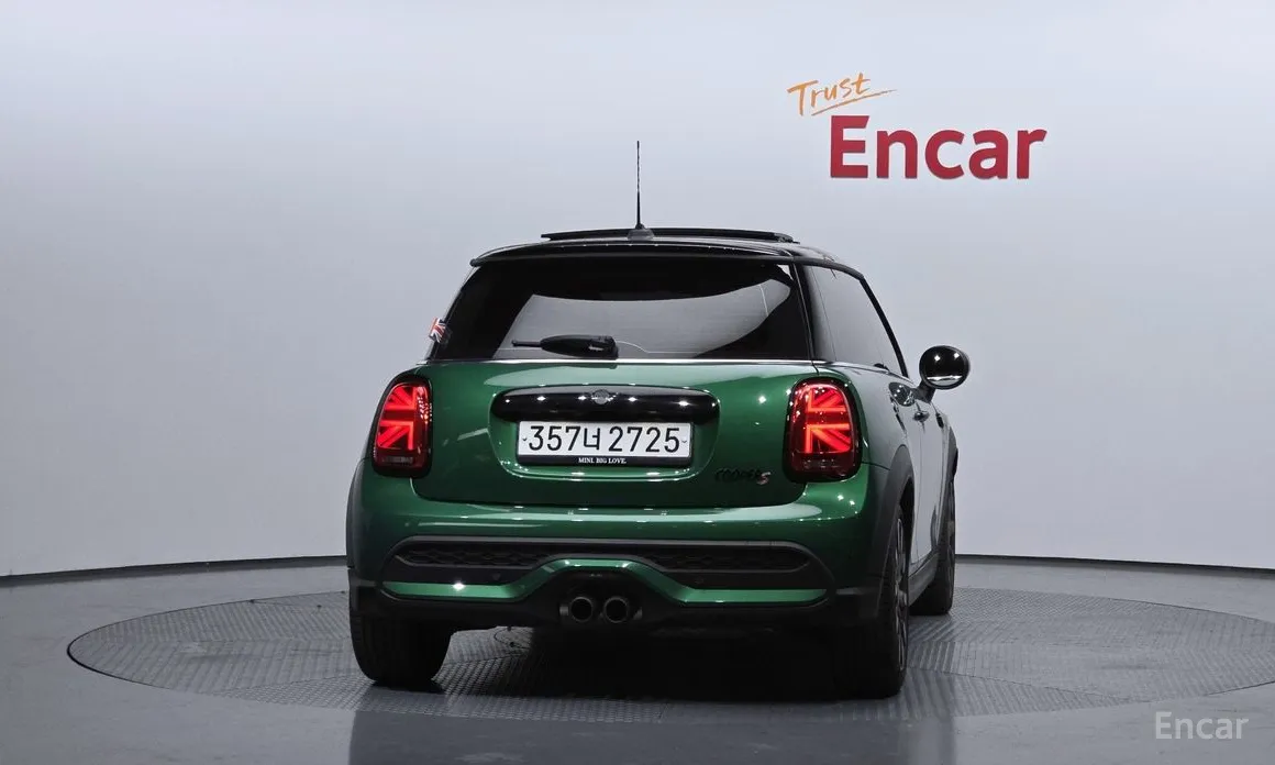 Фото 4 - Mini Cooper