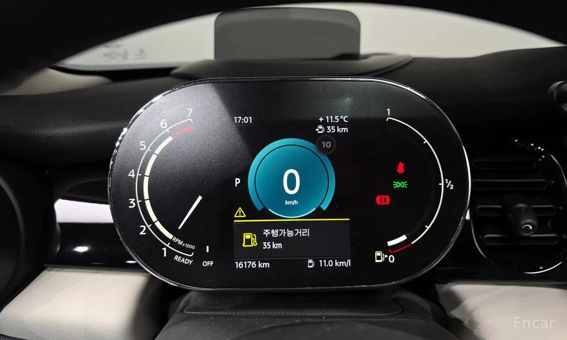 Фото 8 - Mini Cooper