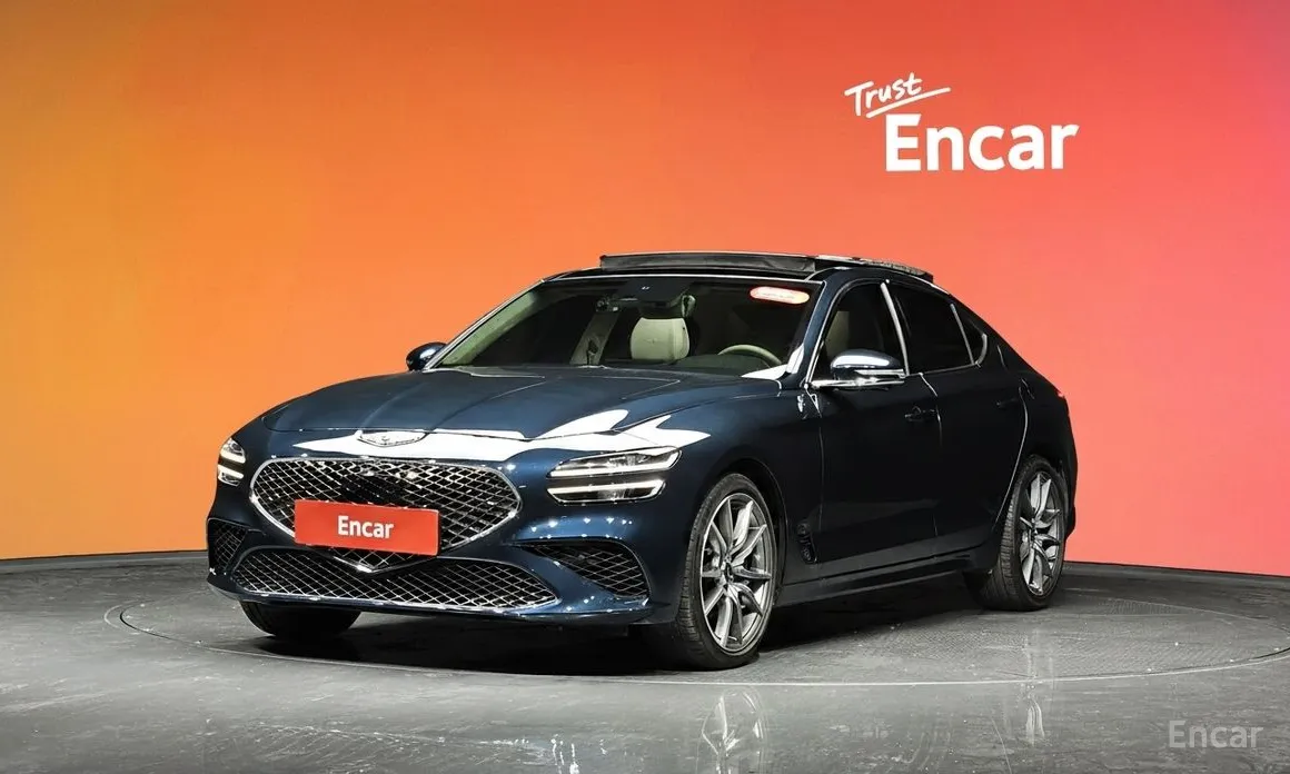 Фото 1 - Genesis G70