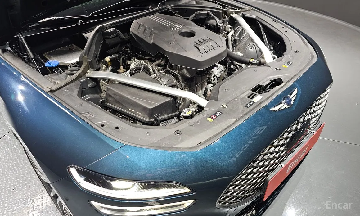 Фото 6 - Genesis G70