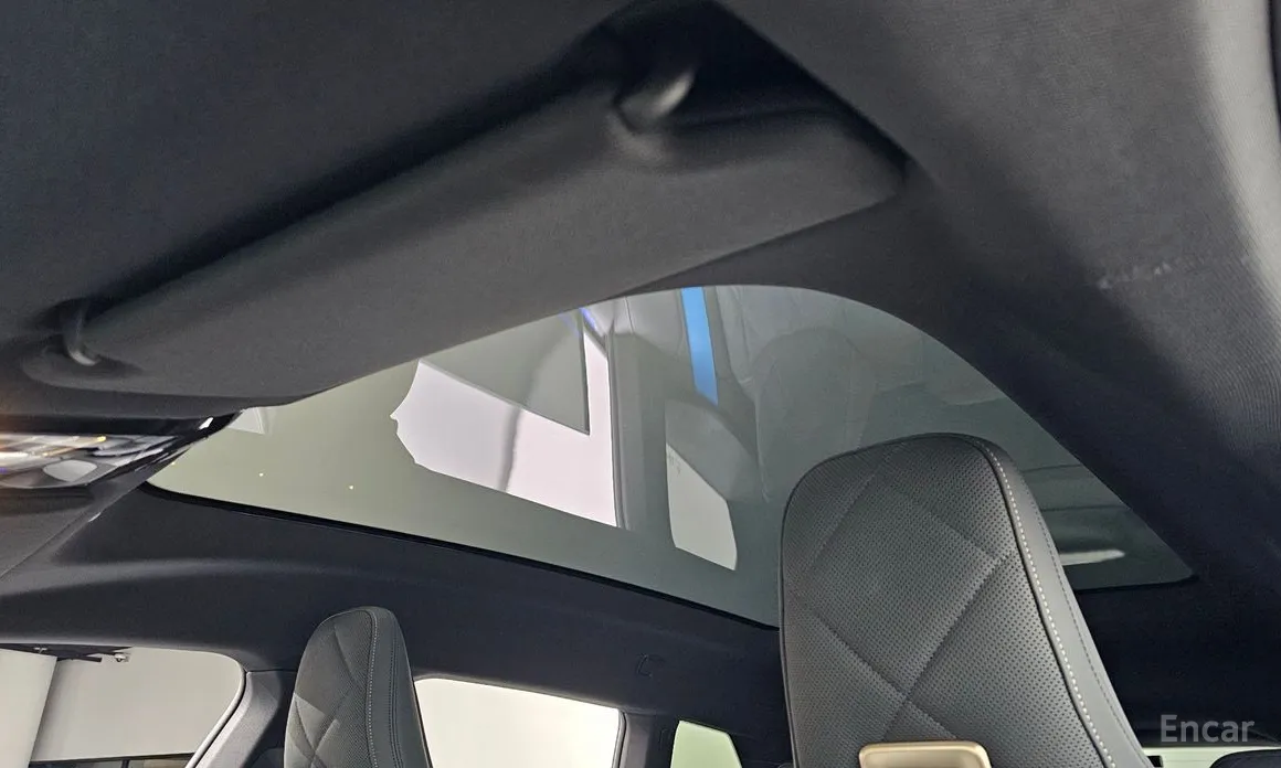 Фото 19 - BMW iX