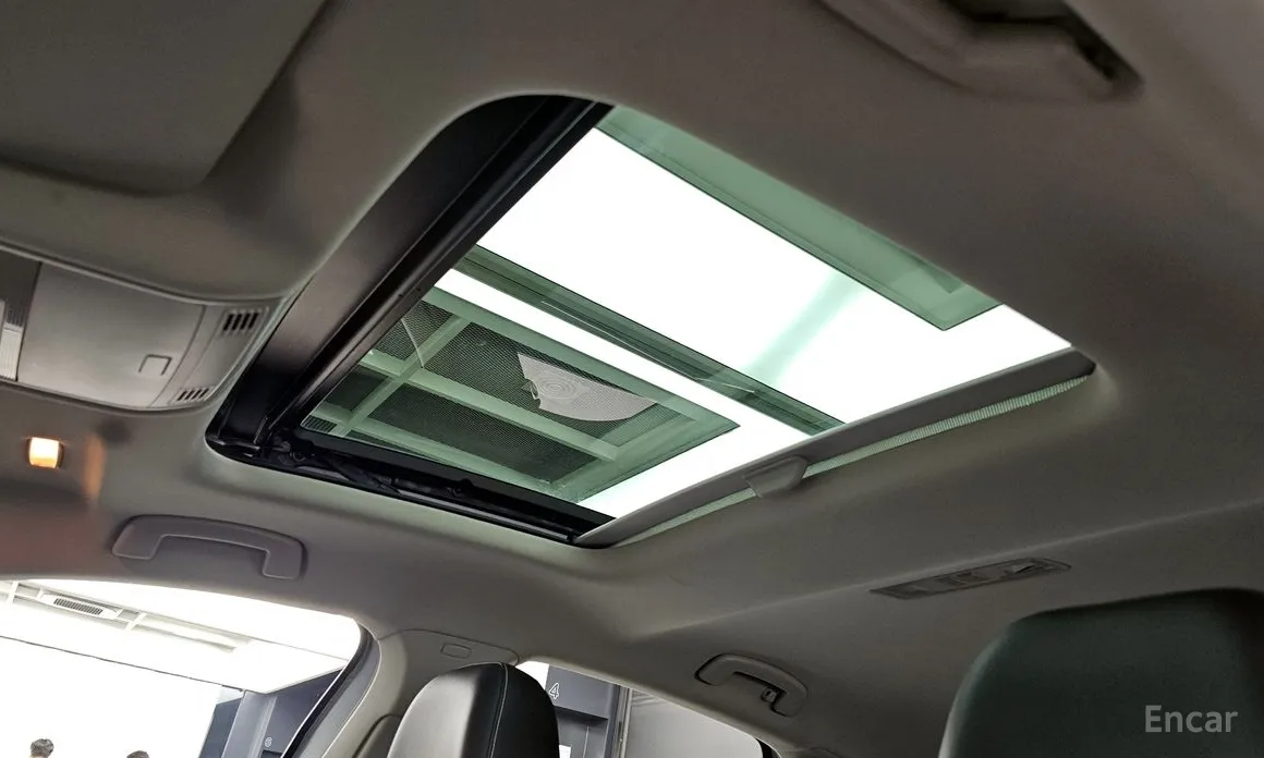 Photo 18 - Volkswagen Jetta