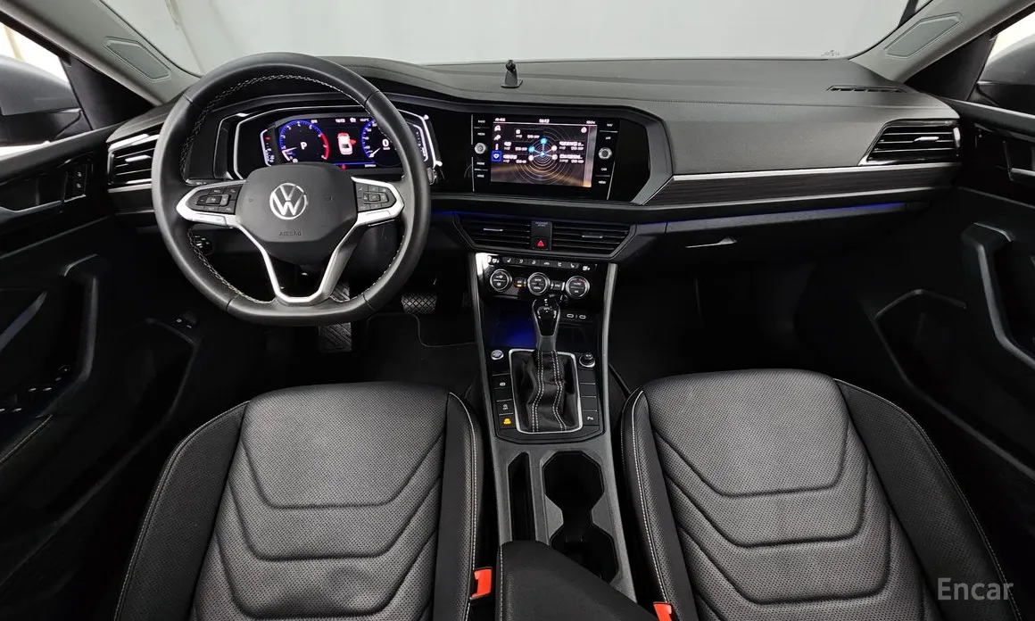 Photo 7 - Volkswagen Jetta