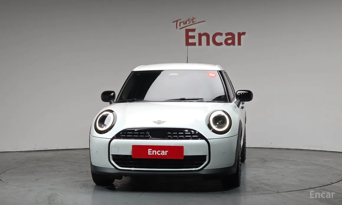 Фото 3 - Mini Cooper