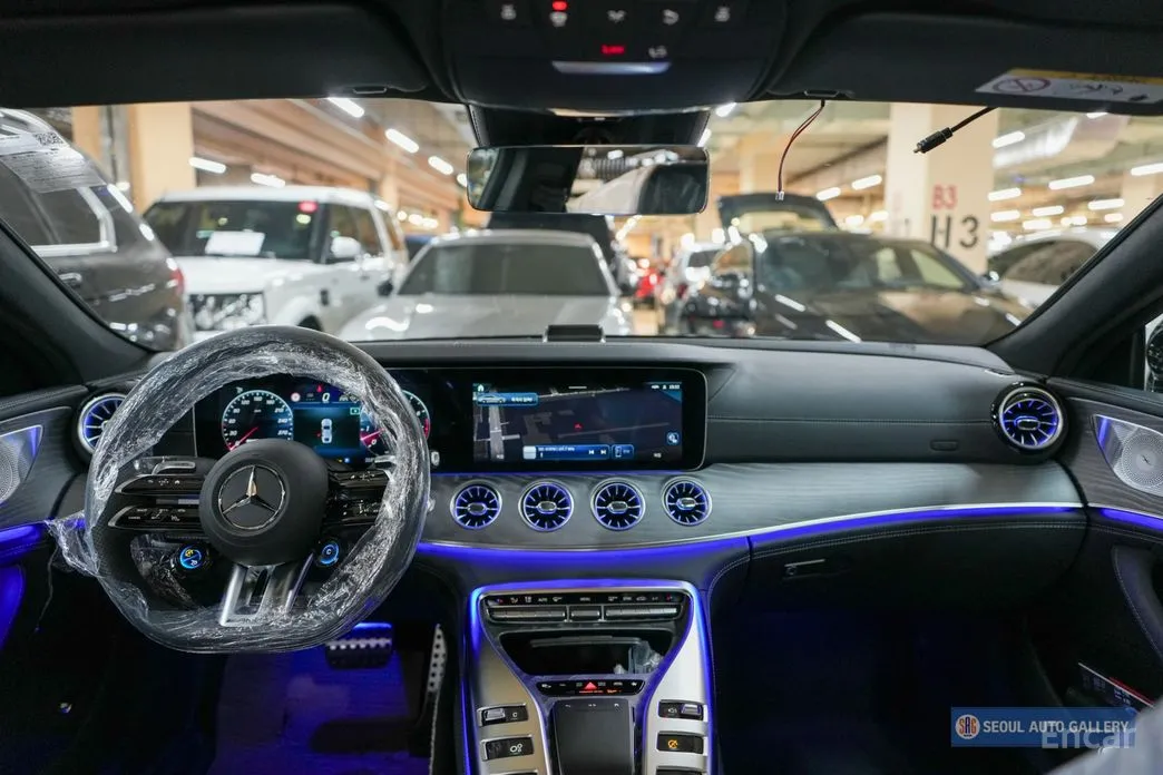 Фото 17 - Mercedes-Benz AMG GT