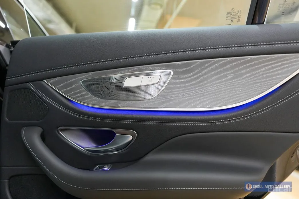 Фото 18 - Mercedes-Benz AMG GT