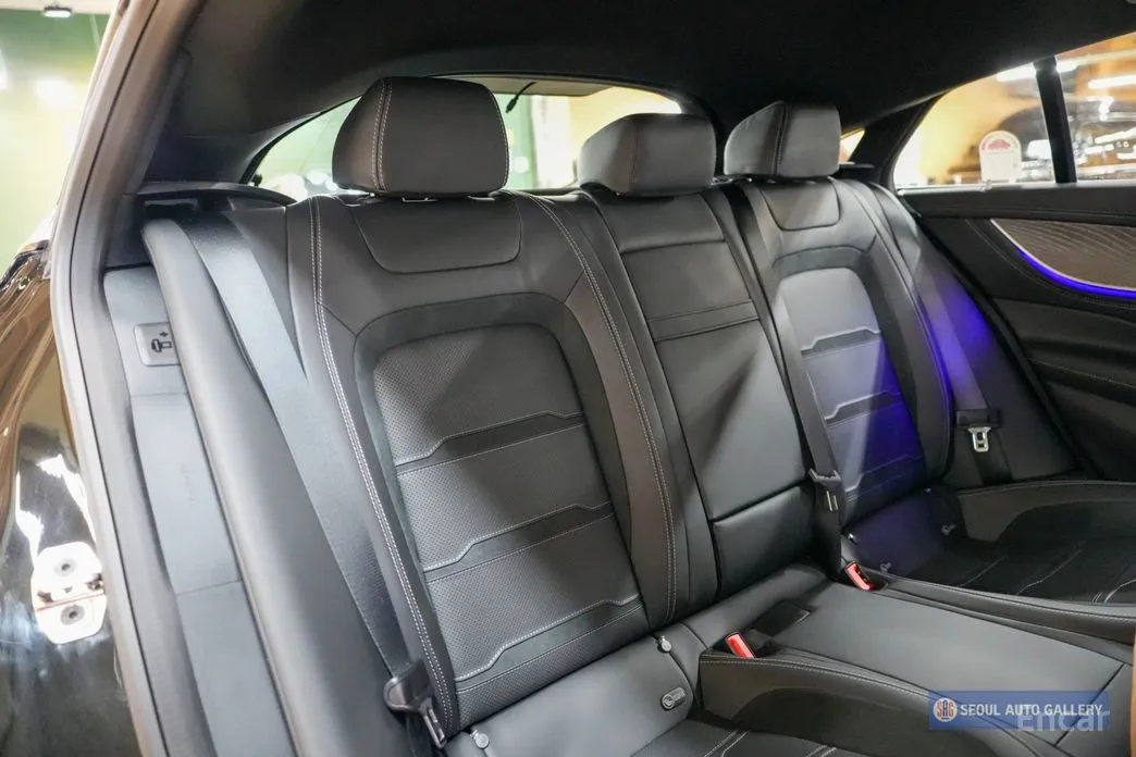 Фото 19 - Mercedes-Benz AMG GT