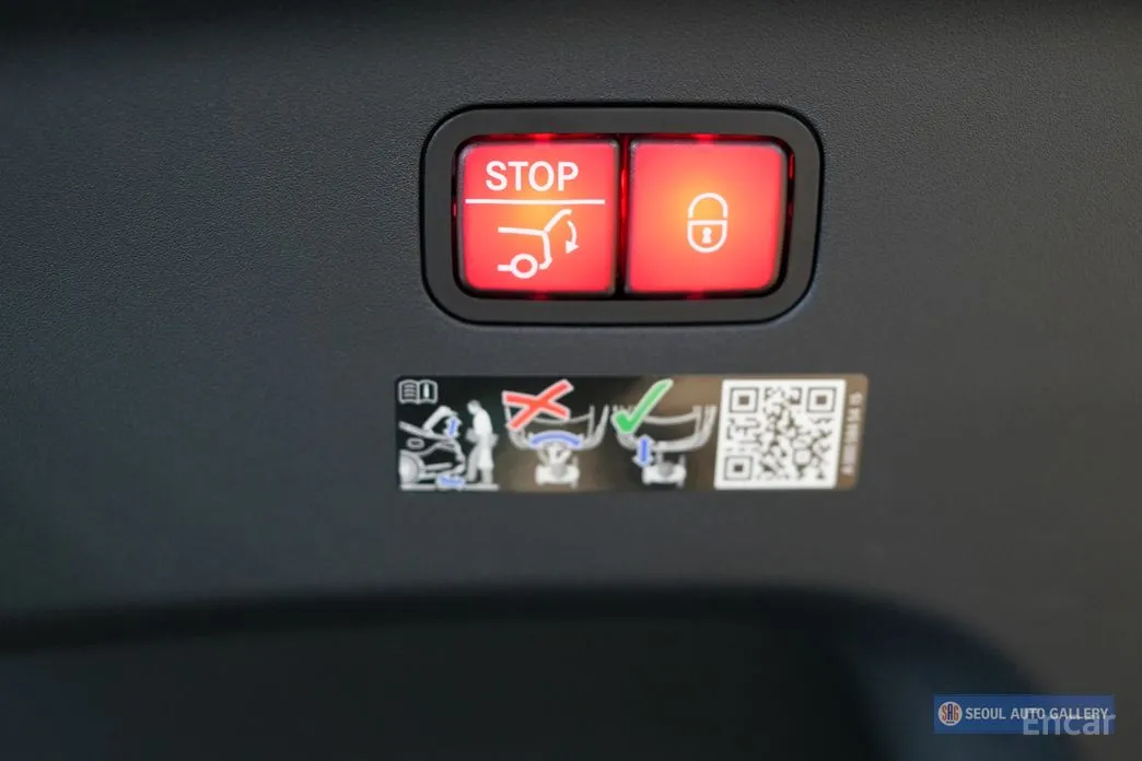 Фото 20 - Mercedes-Benz AMG GT