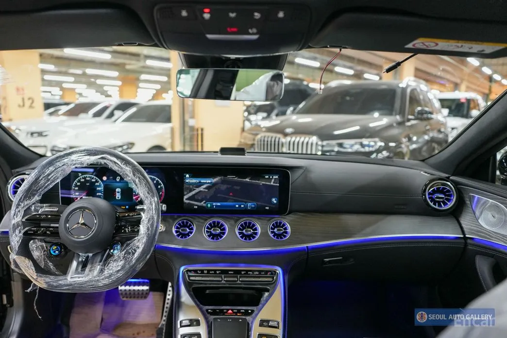 Фото 7 - Mercedes-Benz AMG GT