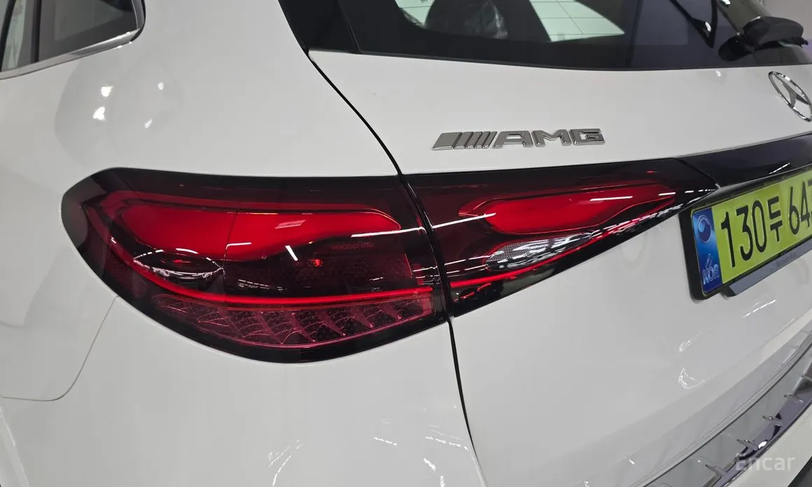 Фото 13 - Mercedes-Benz GLC-Class