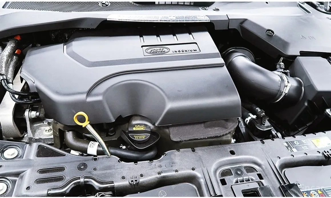 Photo 6 - Land Rover Range Rover Evoque