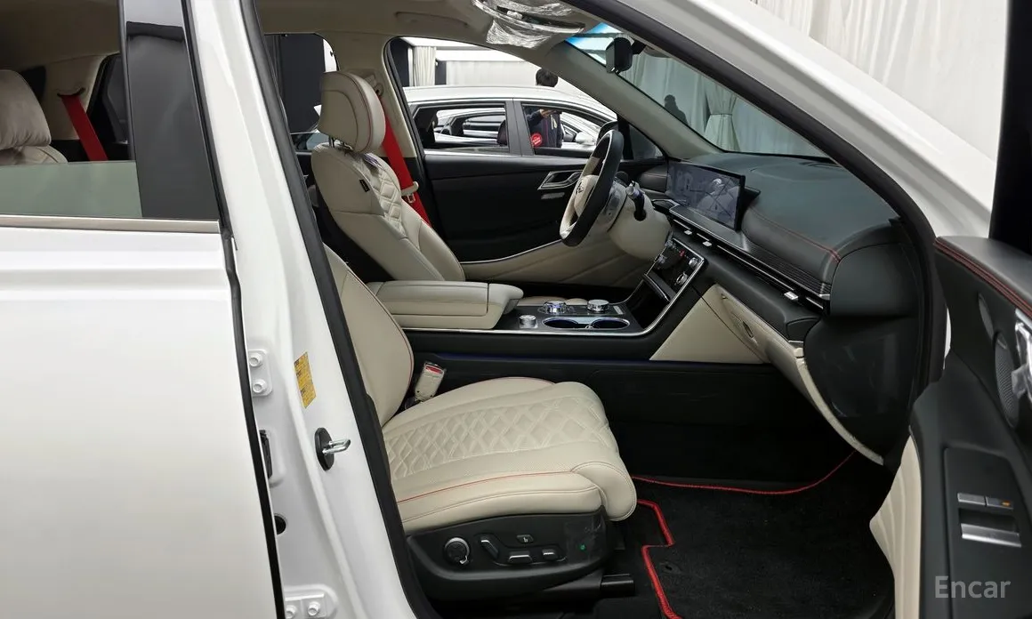 Фото 11 - Genesis GV80