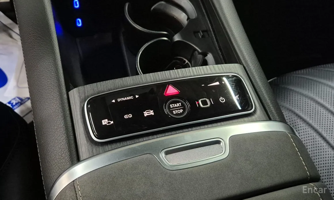 Фото 15 - Mercedes-Benz EQS