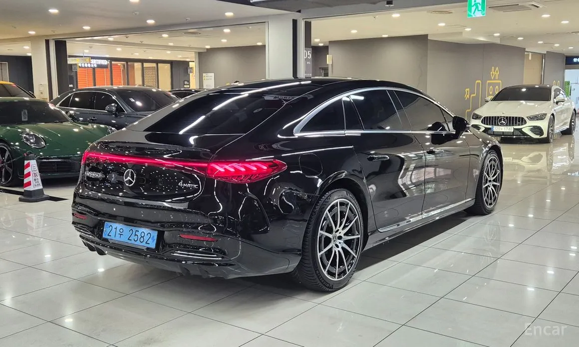 Фото 2 - Mercedes-Benz EQS