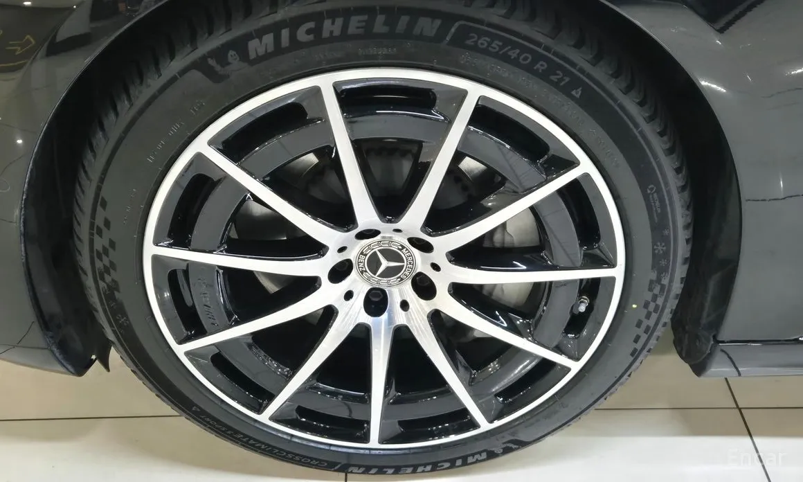 Фото 5 - Mercedes-Benz EQS