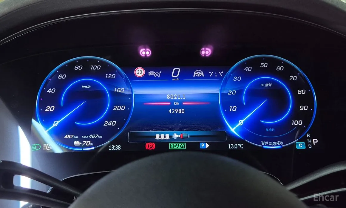 Фото 8 - Mercedes-Benz EQS