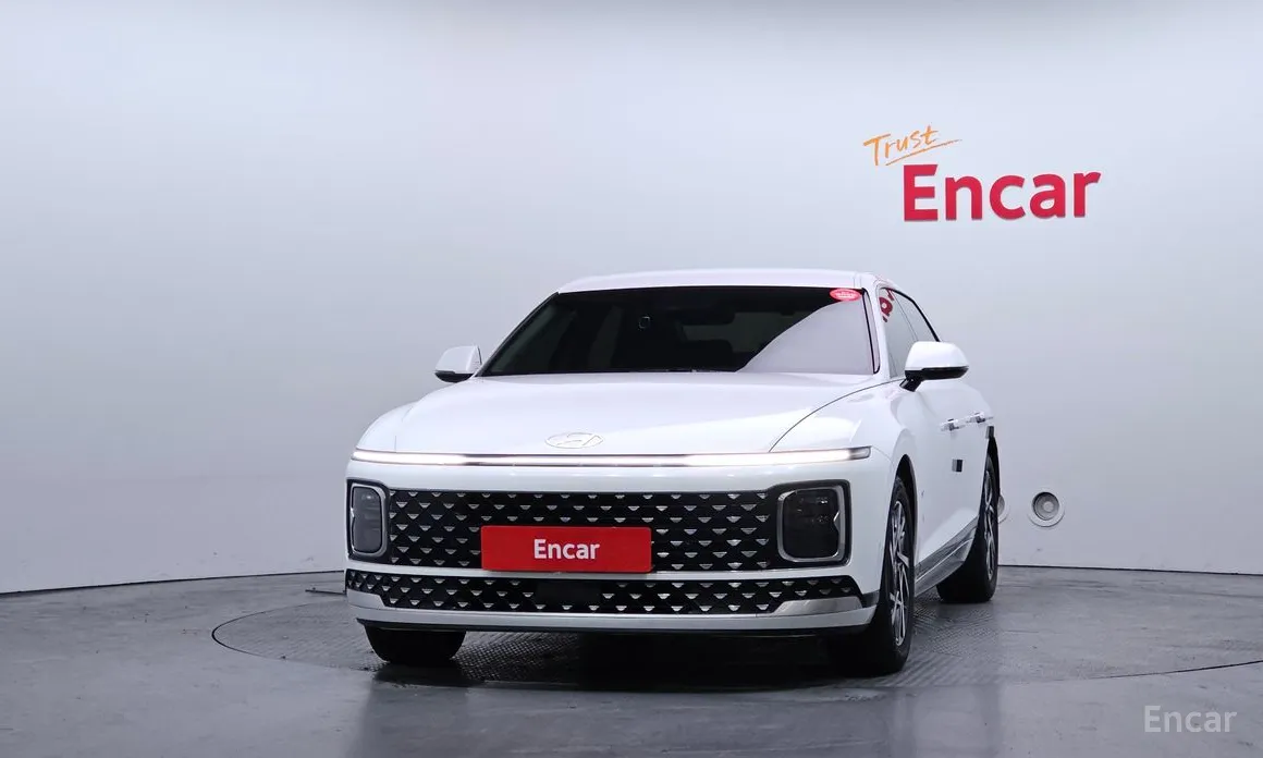 Фото 3 - Hyundai Grandeur