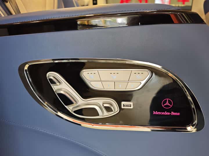 Фото 13 - Mercedes-Benz Vito