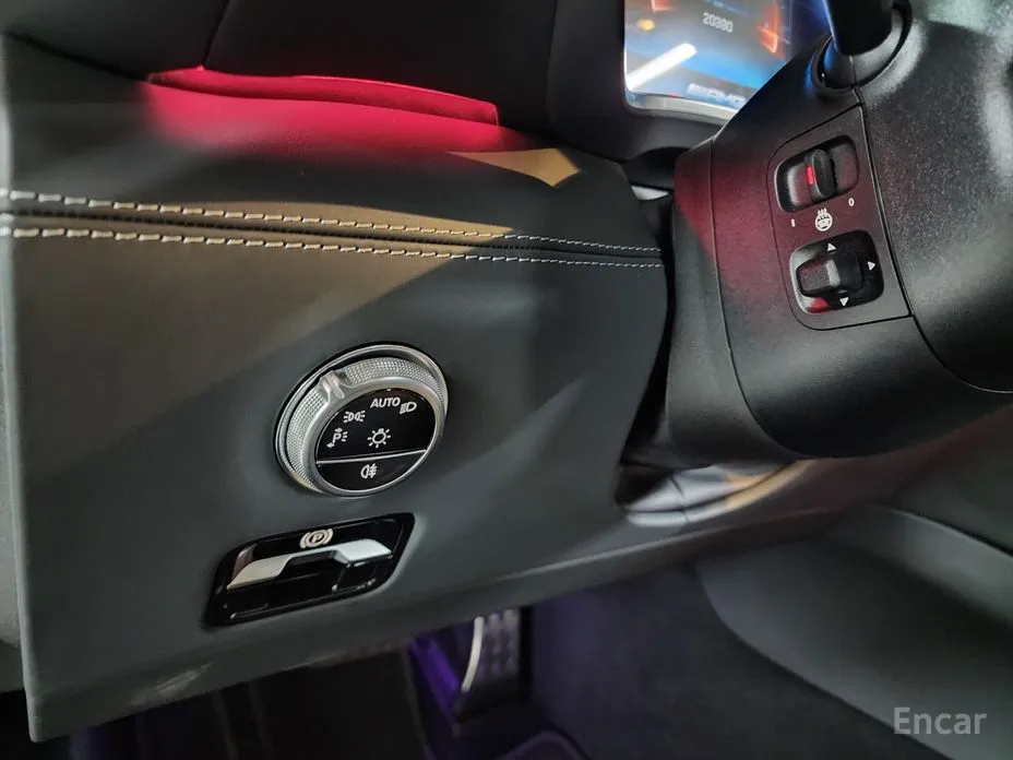 Фото 13 - Mercedes-Benz SL-Class