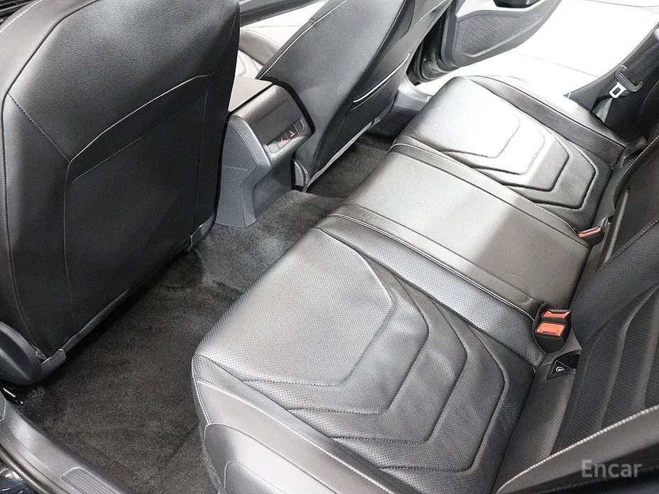 Фото 11 - Volkswagen Jetta