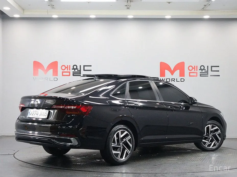 Фото 4 - Volkswagen Jetta