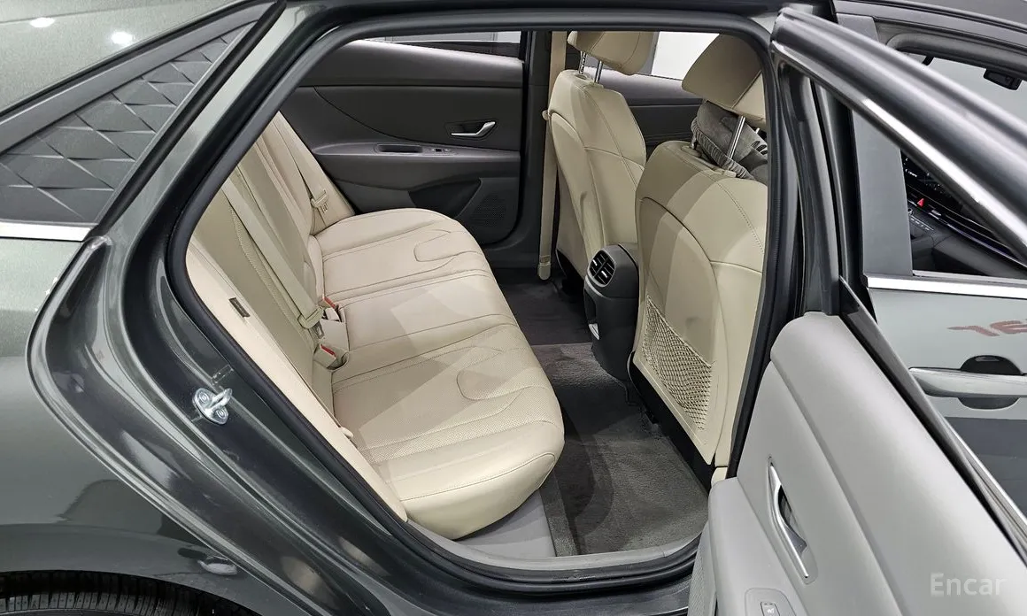 Hyundai Avante 2023 1.6