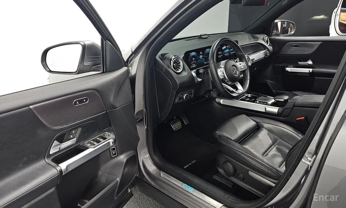 Фото 11 - Mercedes-Benz EQB