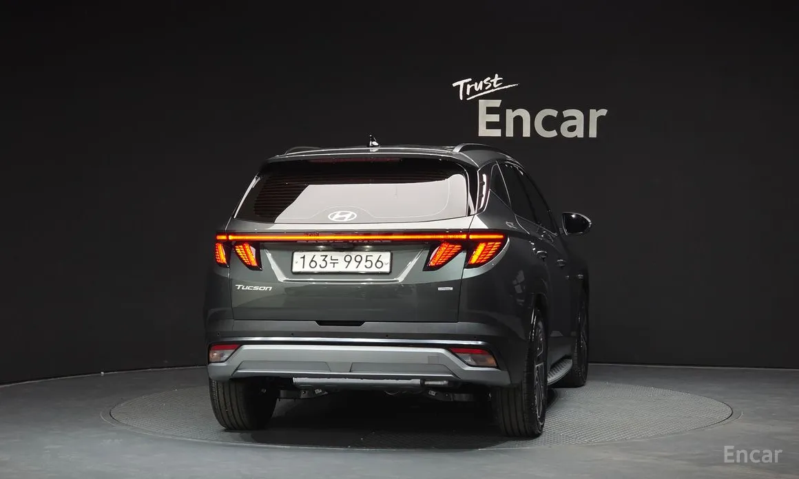 Фото 4 - Hyundai Tucson