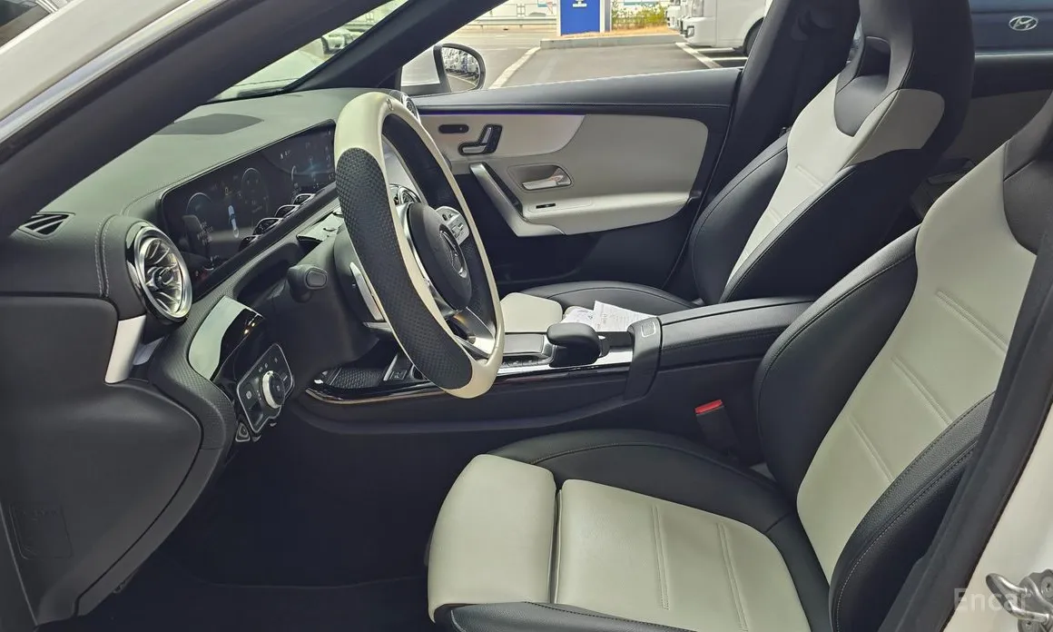 Фото 13 - Mercedes-Benz CLA-Class