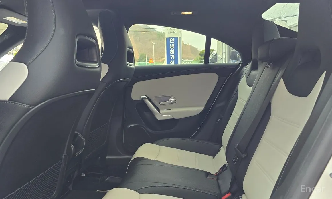 Фото 17 - Mercedes-Benz CLA-Class