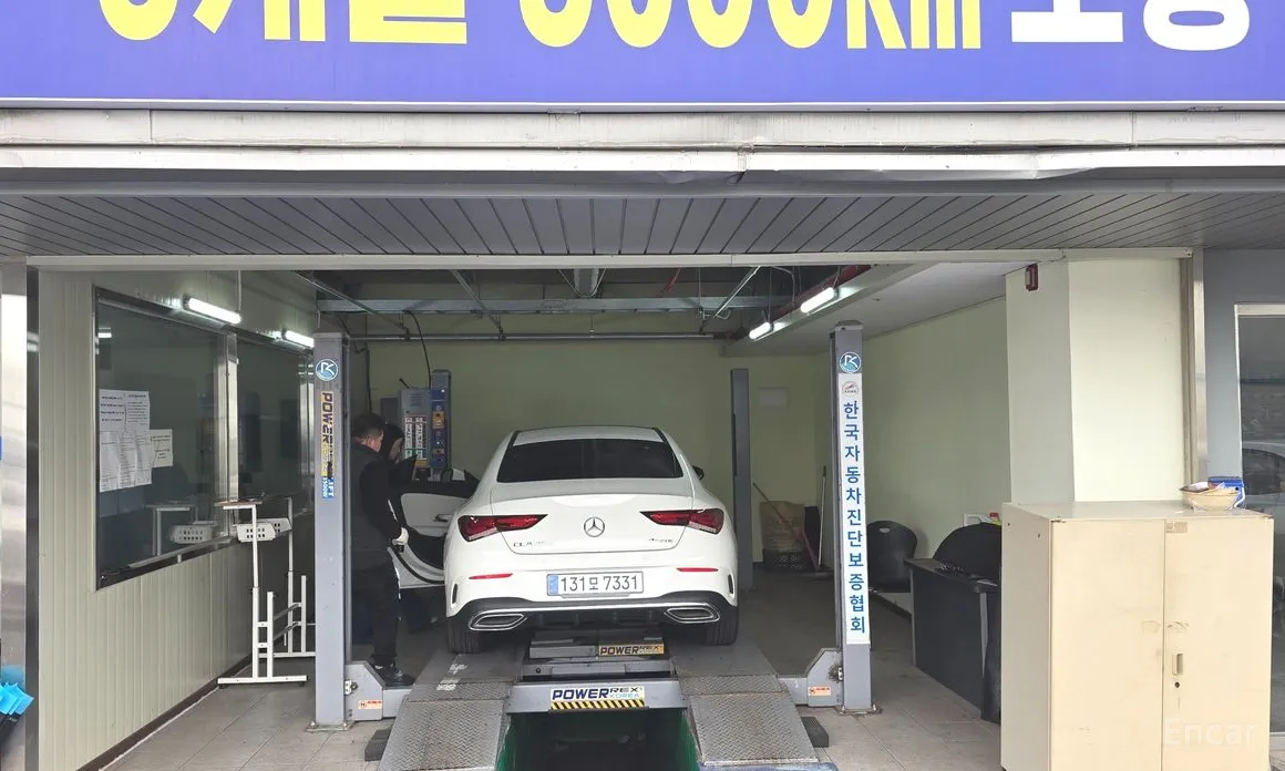 Фото 20 - Mercedes-Benz CLA-Class