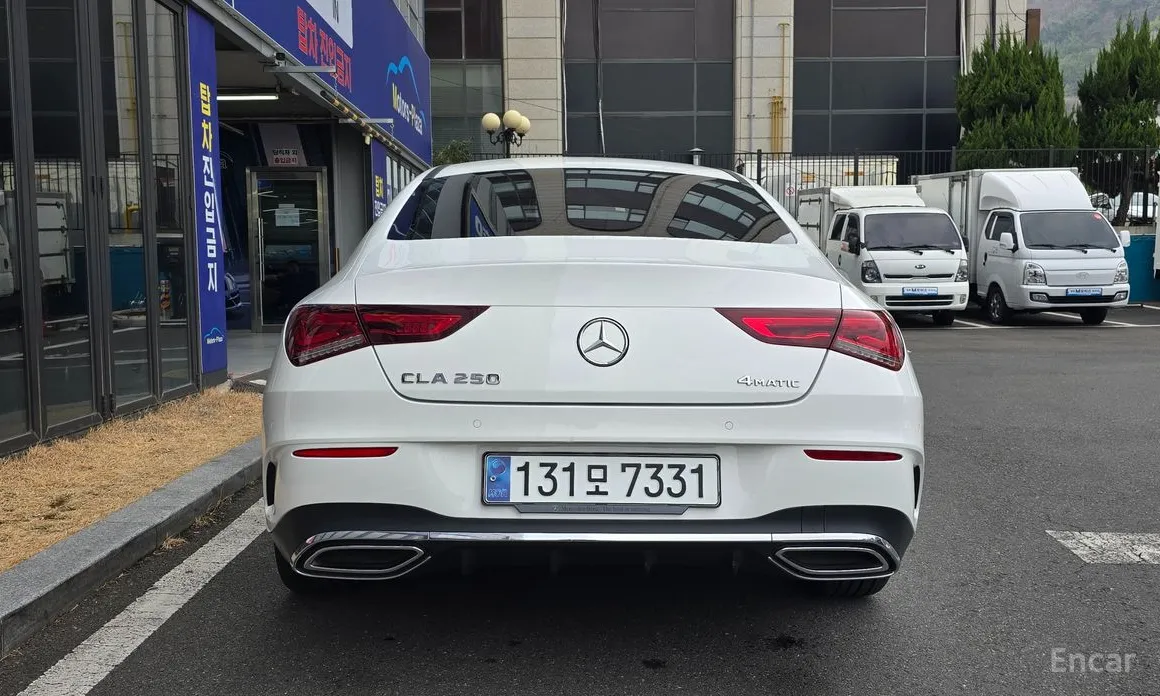 Фото 6 - Mercedes-Benz CLA-Class