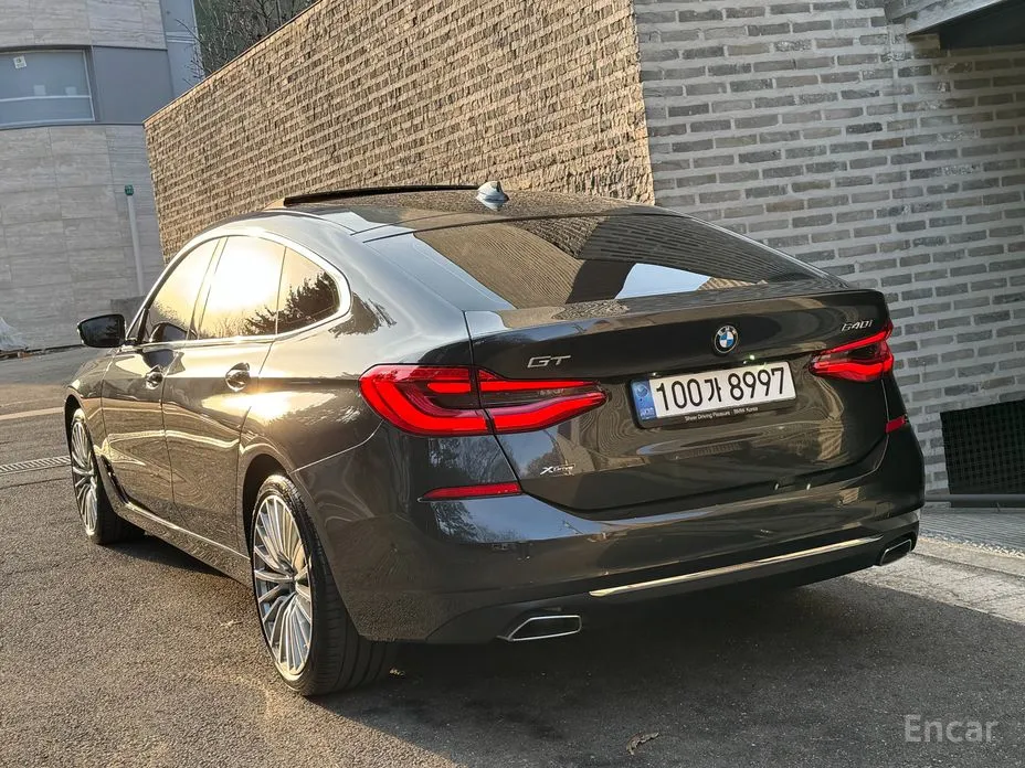 Photo 4 - BMW Gran Turismo