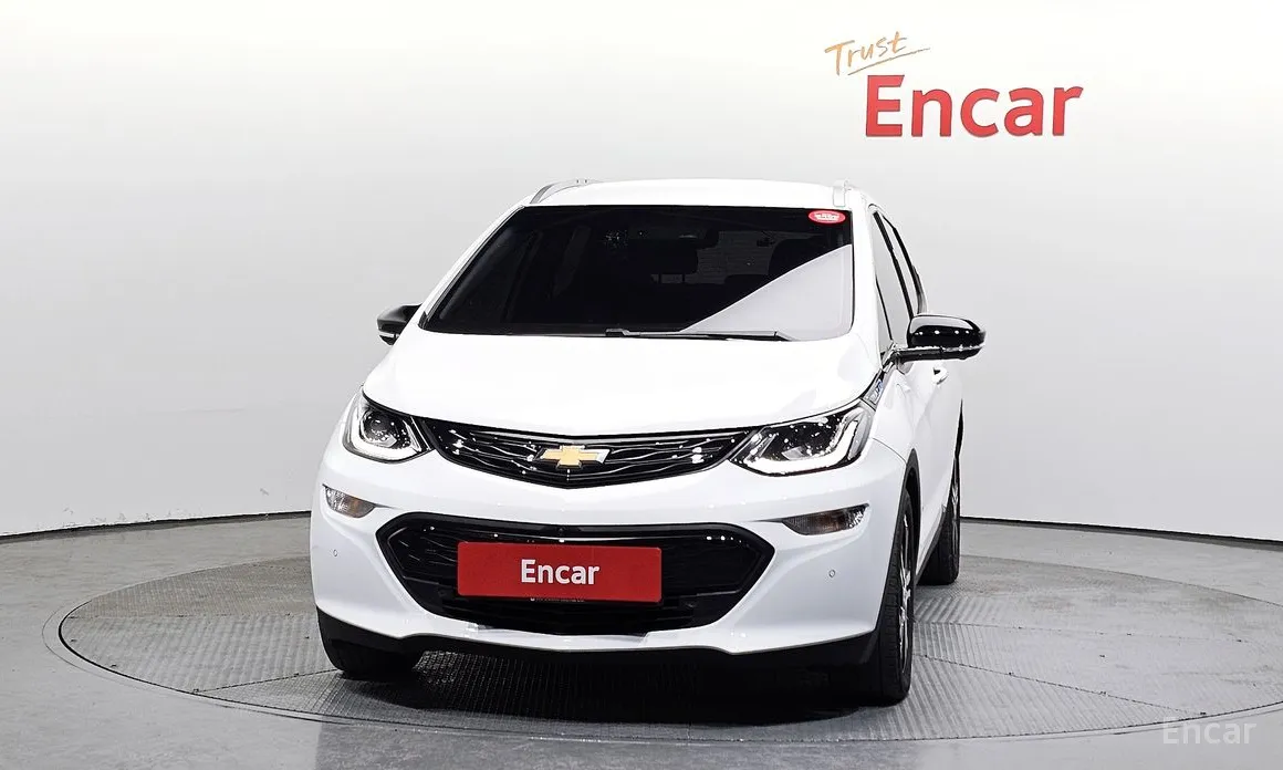 Photo 3 - Chevrolet Bolt EV